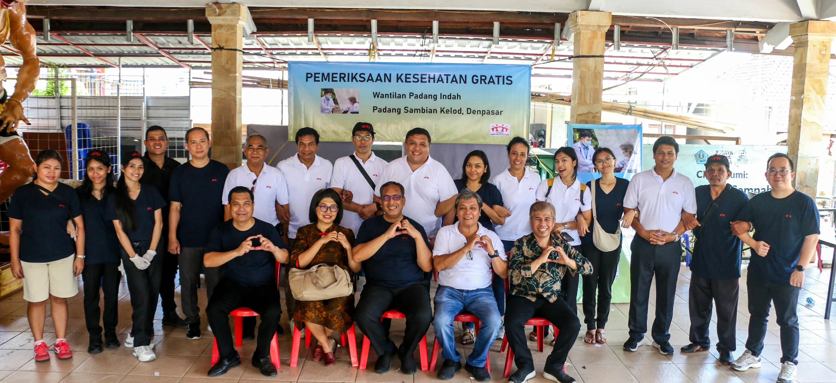 Latar Belakang Hero